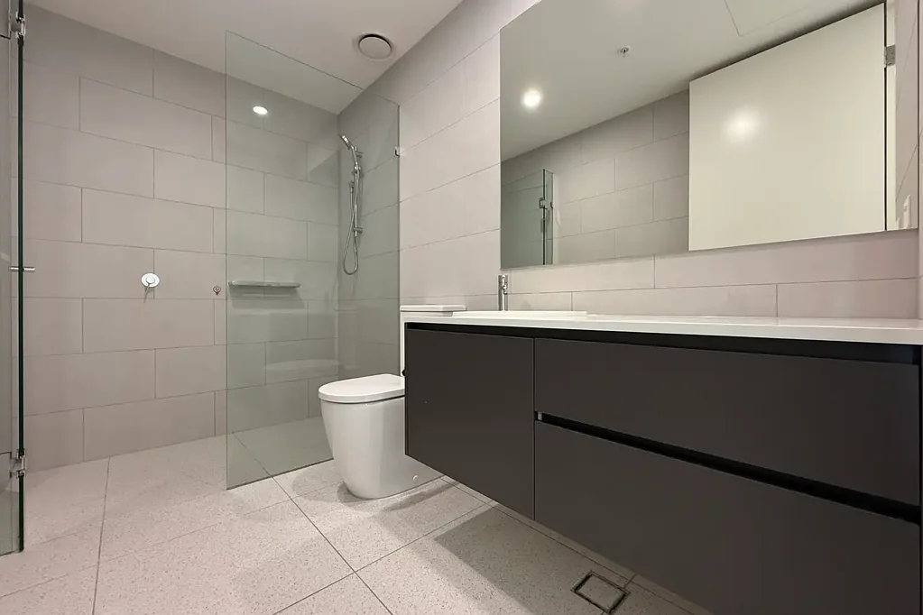 2 BEDROOM AND 2 BATHROOM LUXURY APARTMENT IN THE FORME DEVELPOMENT