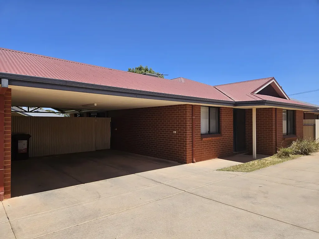 Kalgoorlie 3Zimmer Freestanding Investment with GROH Lease