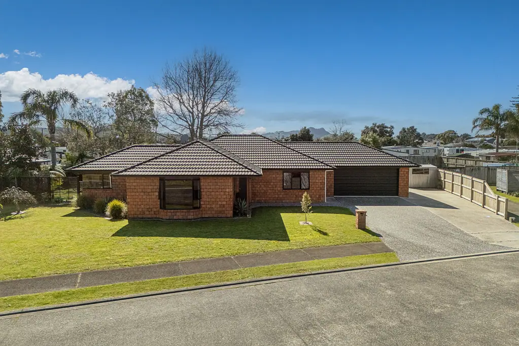 Whitianga 3房  BOLD BRICK & BEAUTIFUL