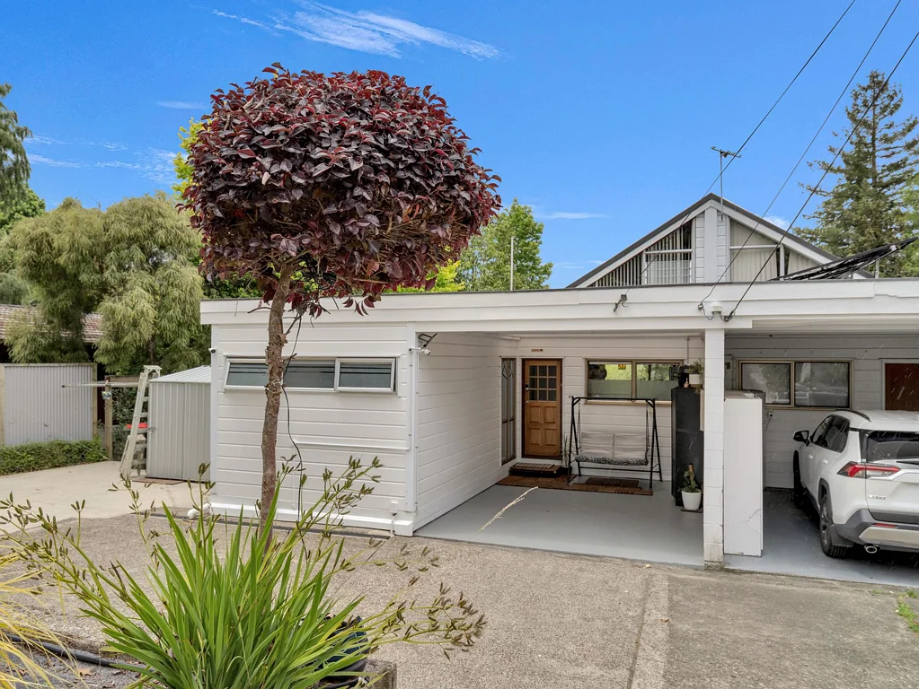 Kawaha Point 2 Slaapkamer Charming Lockwood Home with Cabin