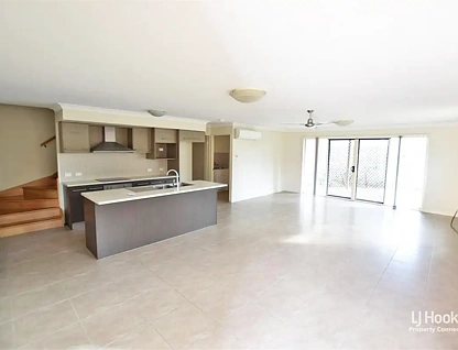 Unit 3/16 Beattie Street, Kallangur, QLD 4503, 3房, 2浴, 整租城市屋