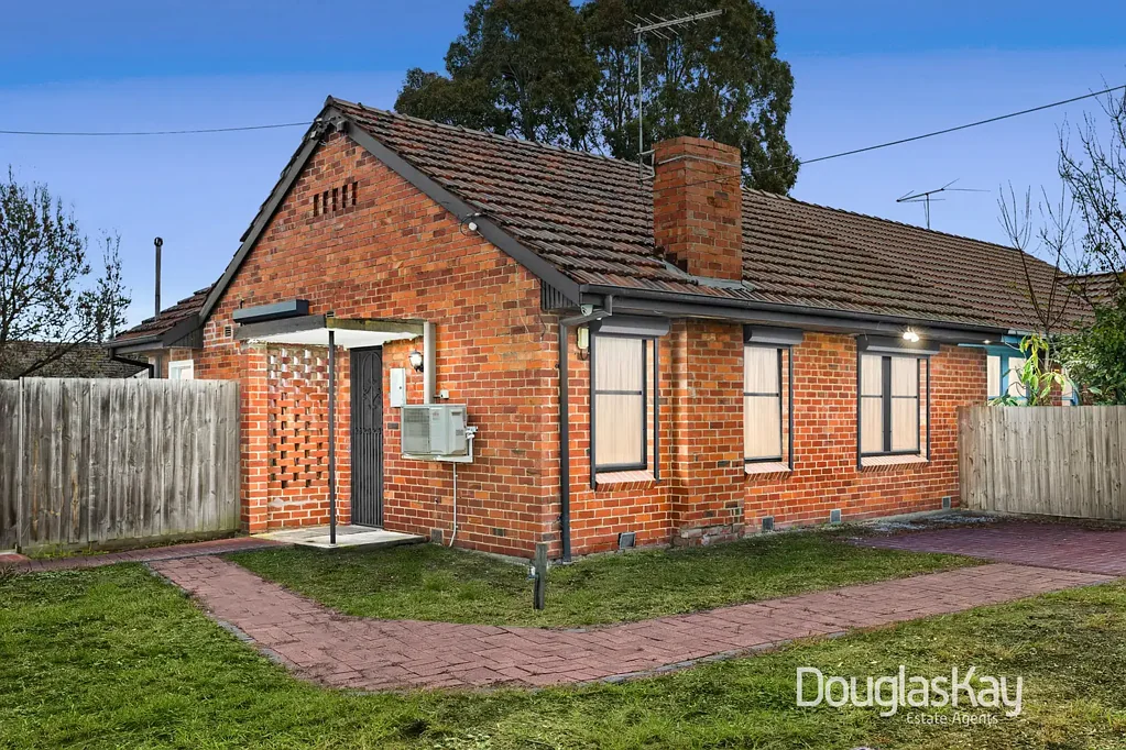 Something Special Awaits – Double Brick Cottage Home