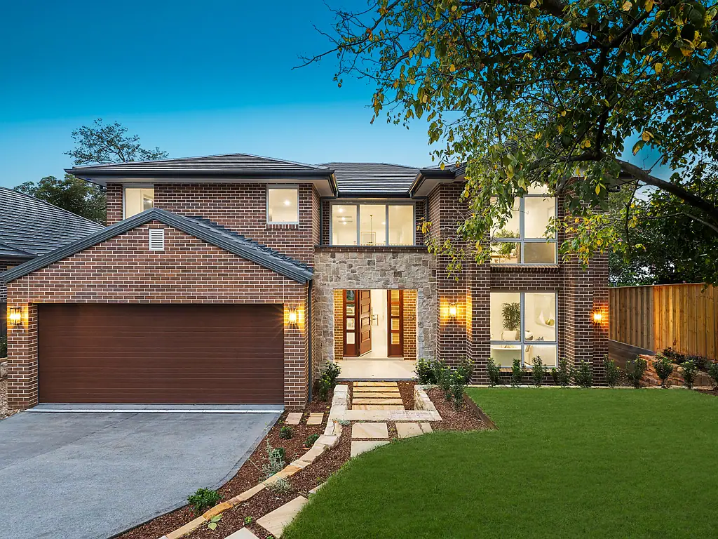 Brand New Masterbuilt home in blue chip street