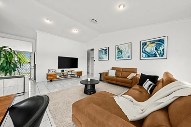 12 Wanneroo Court, Mermaid Waters, QLD 4218, 4房, 2浴, House
