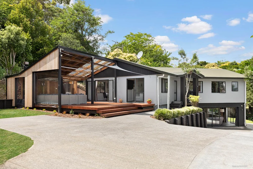 7 Valley Road, Waiuku, Franklin, Auckland