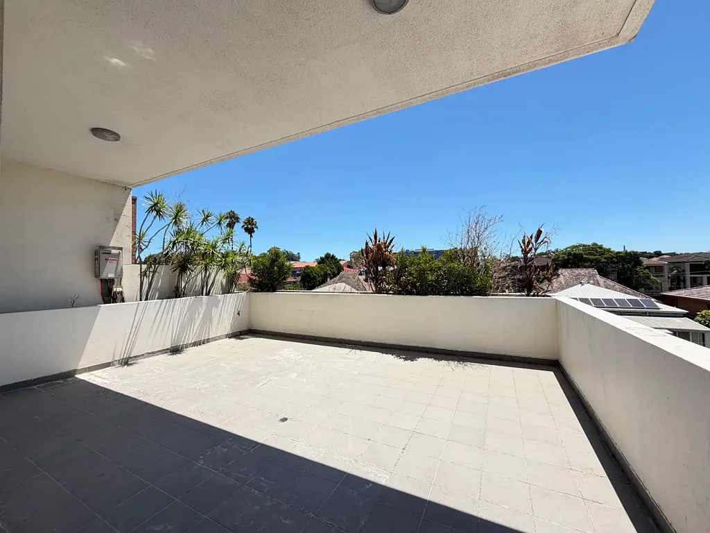 Newly Renovated Spacious Two-Bedroom Apartment with Private Courtyard –Prime Burwood Location