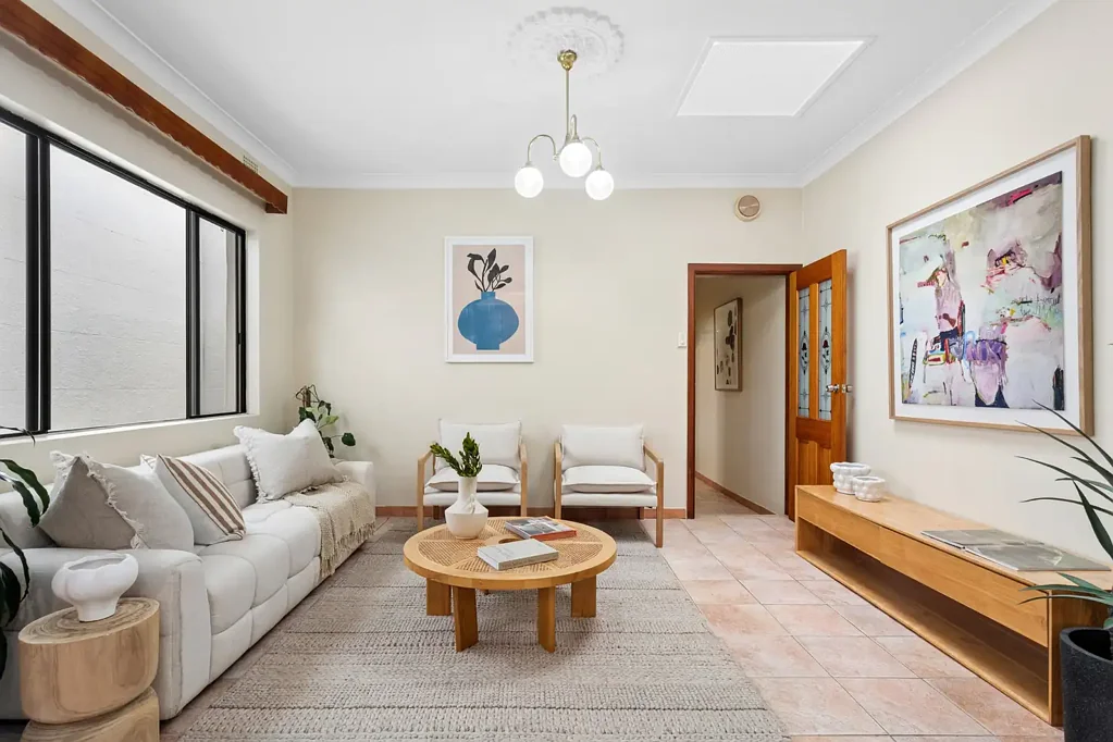 Enmore 3 Bedroom Family-Friendly Character at Quiet Heart of Enmore Village