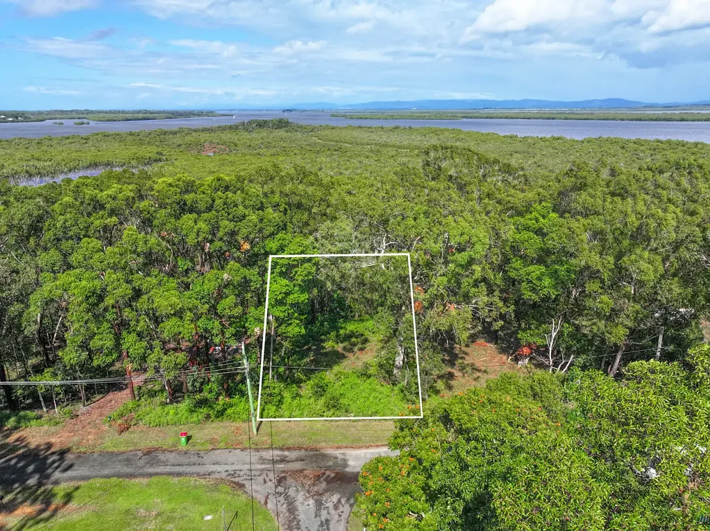 Russell Island Peaceful Living Awaits – Premium Block with Nature at Your Doorstep