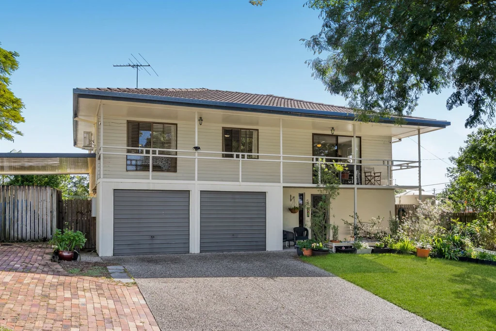 Zillmere 3ਬੈੱਡਰੂਮ Renovated Family Oasis with Dual Living and a Pool