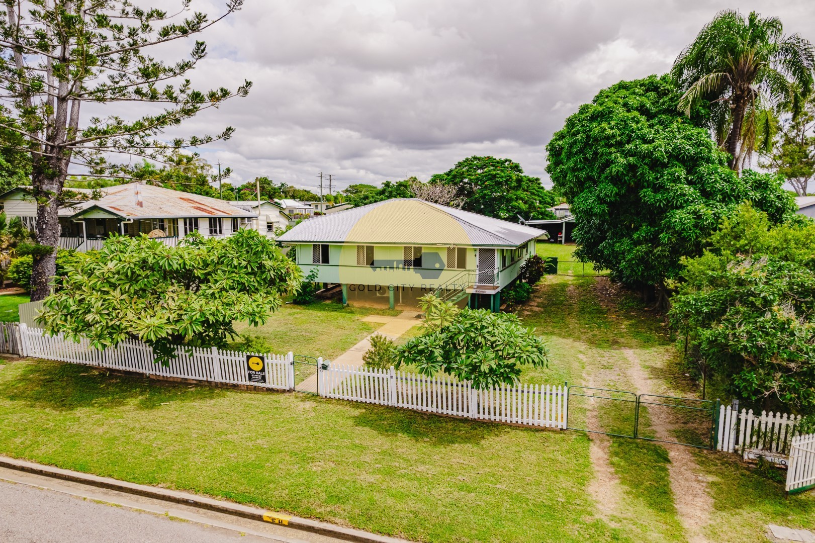 60 RUTHERFORD ST, CHARTERS TOWERS CITY QLD 4820, 0 rūma, 0 rūma horoi, House