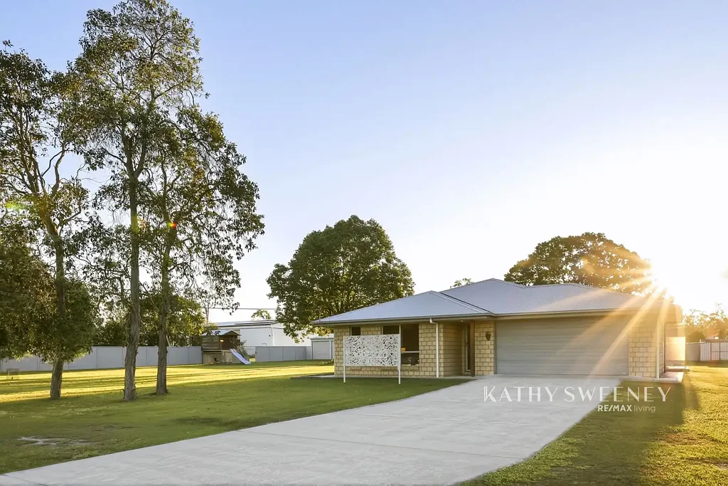 Burpengary East 4Zimmer Hepner Home on Low-Maintenance Acreage Block