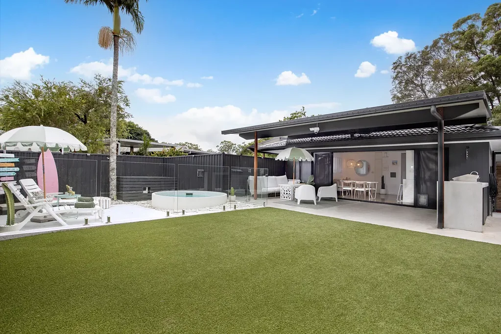 1/14 Macaw Avenue, Miami, QLD 4220