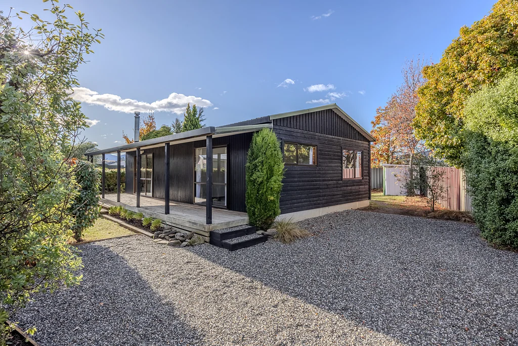 37 Totara Terrace, Wanaka, Queenstown-Lakes District