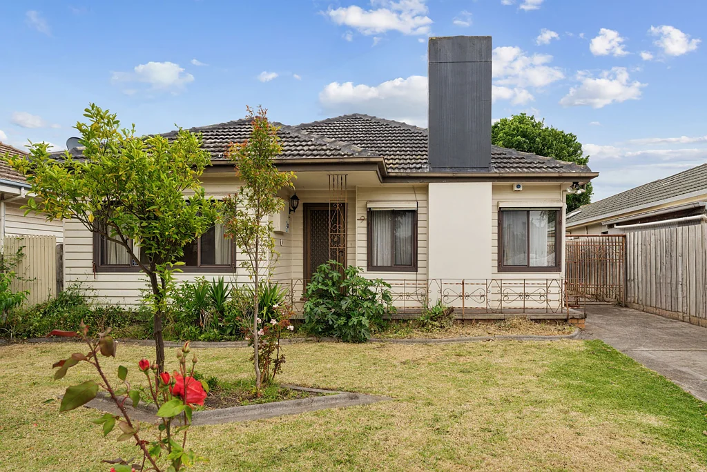 9 Lambassa Grove, Reservoir, VIC 3073