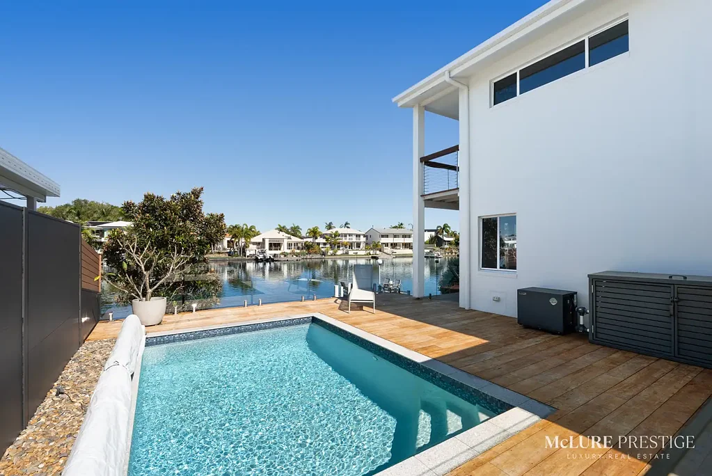 Noosaville 3 Slaapkamer Waterfront Luxury & Effortless Noosa Waters Living