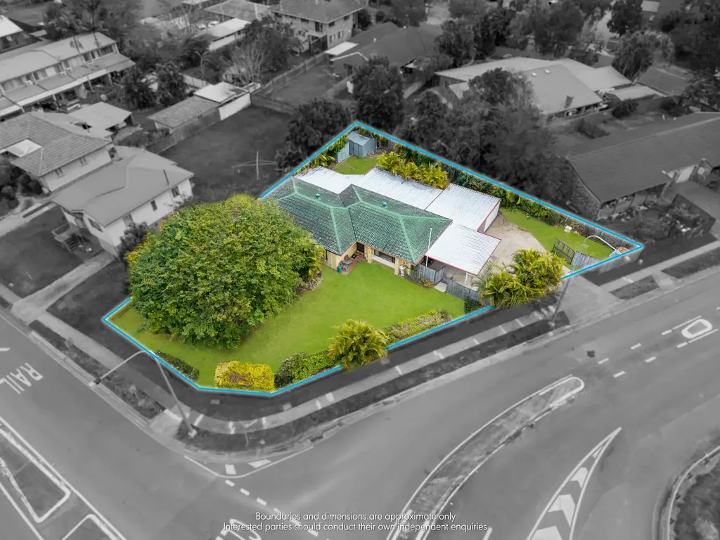 Ferny Grove 3Kwarto UNMISSABLE DEVELOPMENT OPPORTUNITY IN PRIME POSITION