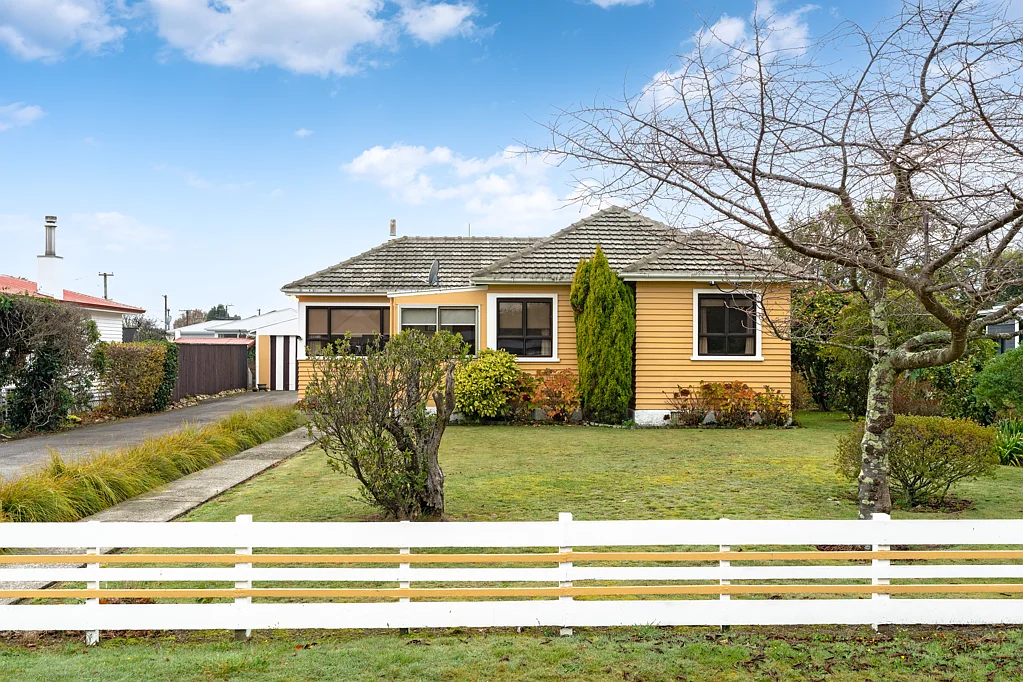 17 Oxford Street, Martinborough, South Wairarapa, Wellington