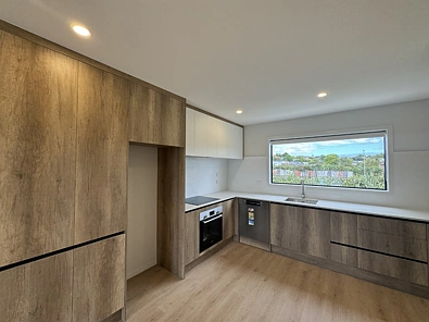Near New central three bedroom