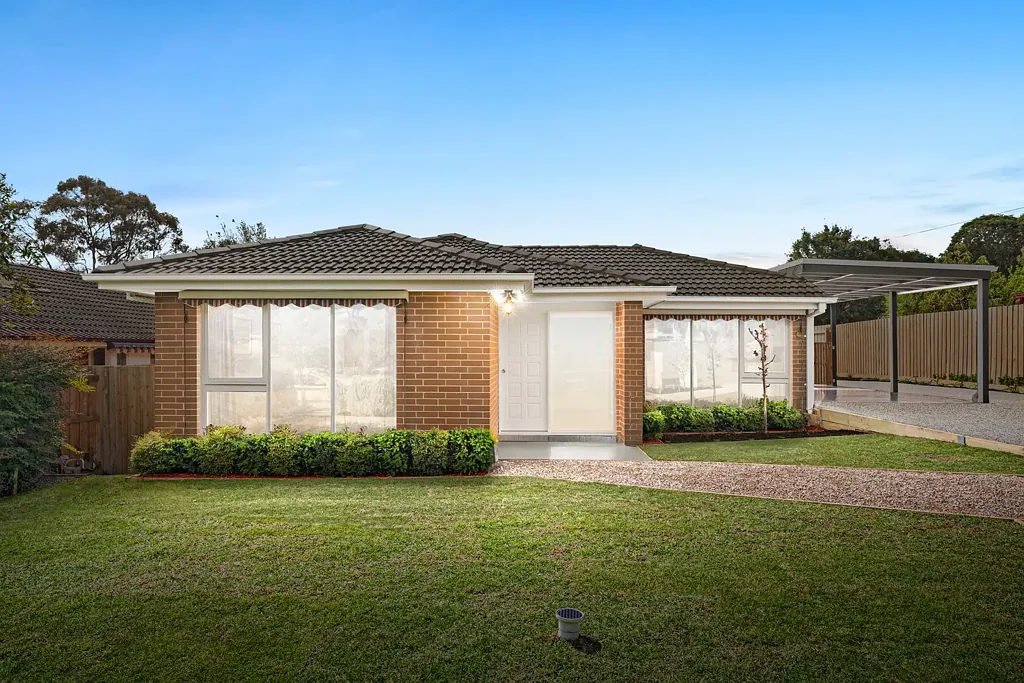 Mooroolbark 3部屋 Immaculate Family Living