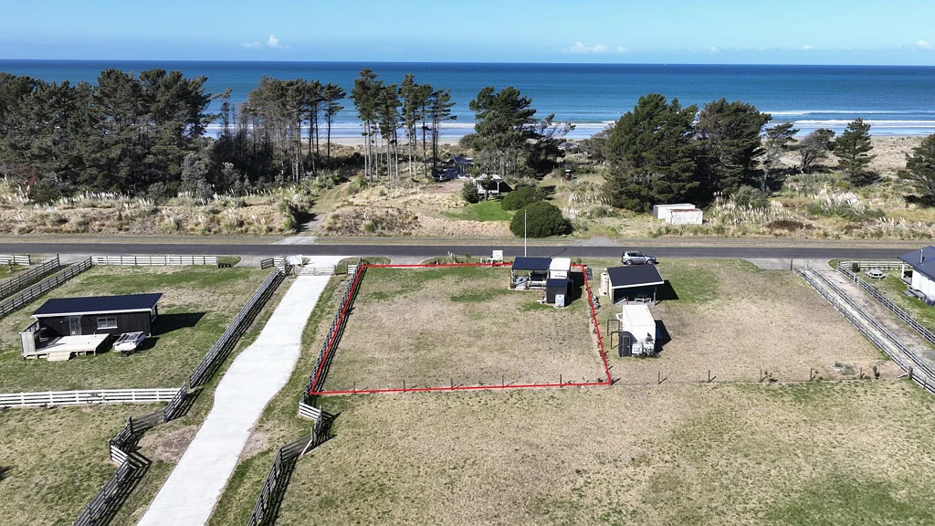 Mahia Set up for summer at Mahanga