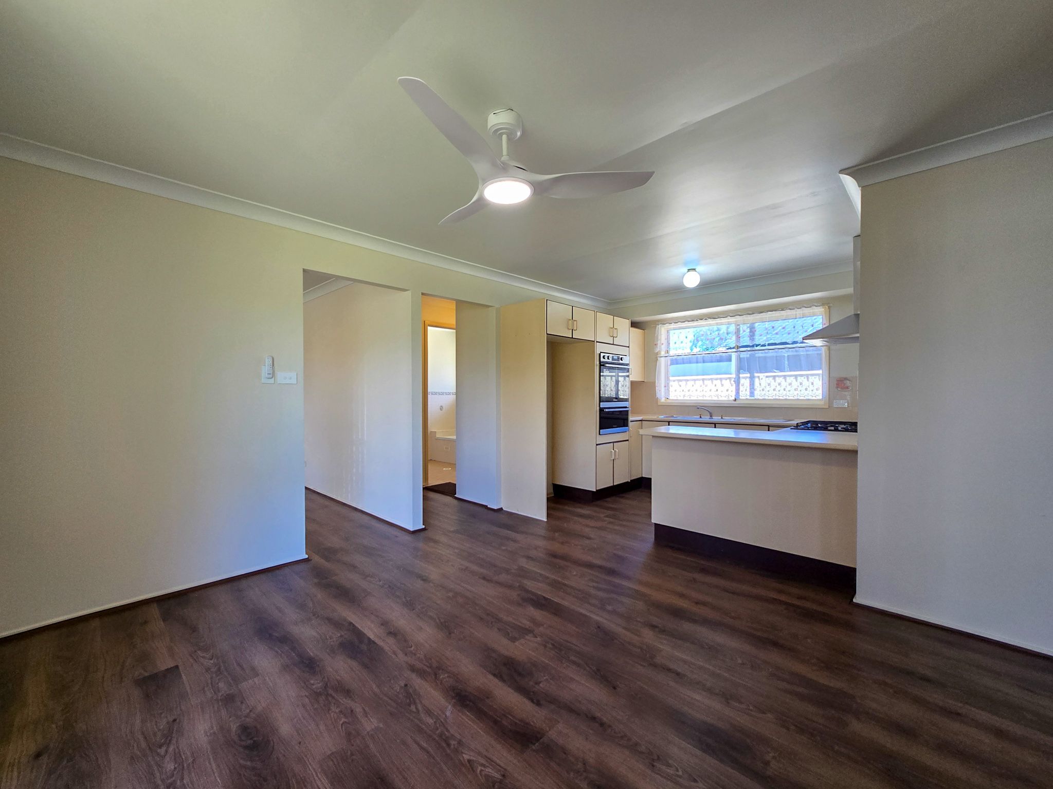 104 CLEOPATRA DR, ROSEMEADOW NSW 2560, 0 침실, 0 욕실, House