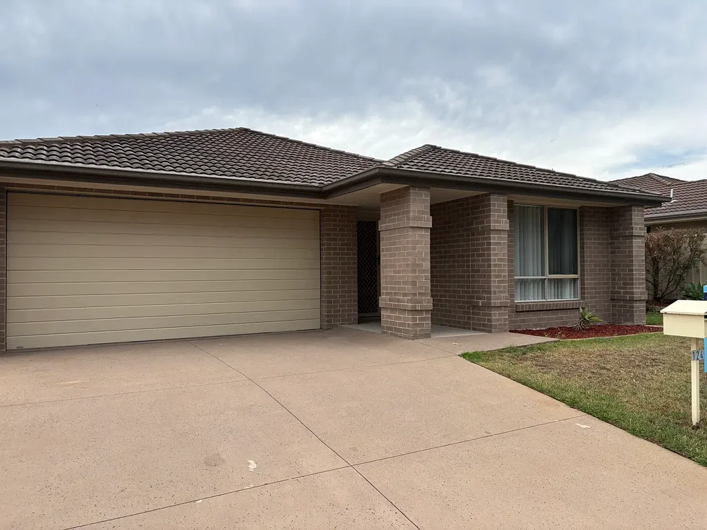 124 Awaba Street, Morisset, NSW 2264