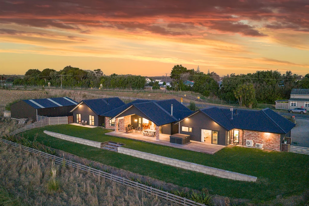 Ohakea Luxurious home on 39.9 hectares