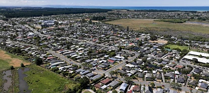 房屋保险一年涨 1000 纽币！居民怒问：这风险咋算的？！