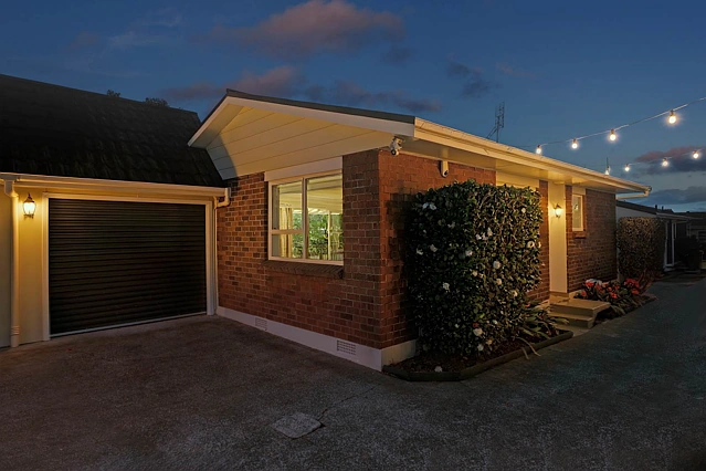 2/12 Parker Avenue, New Lynn, Waitakere City