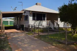 158 Emu Street, Longreach