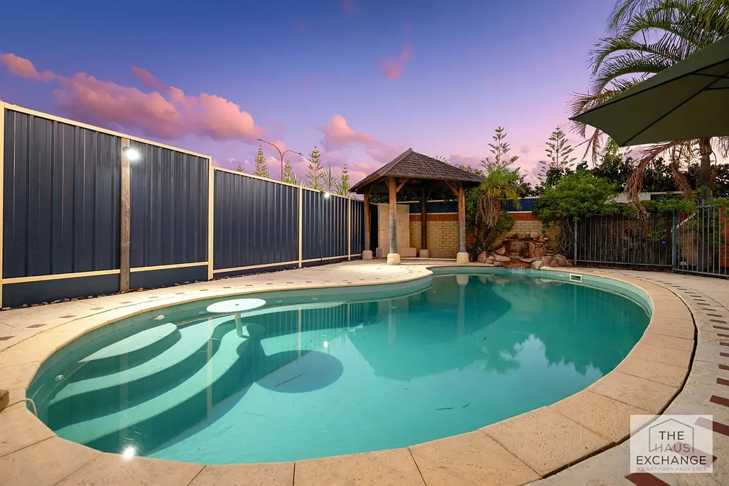 33 Lydiard Retreat, Canning Vale, WA 6155