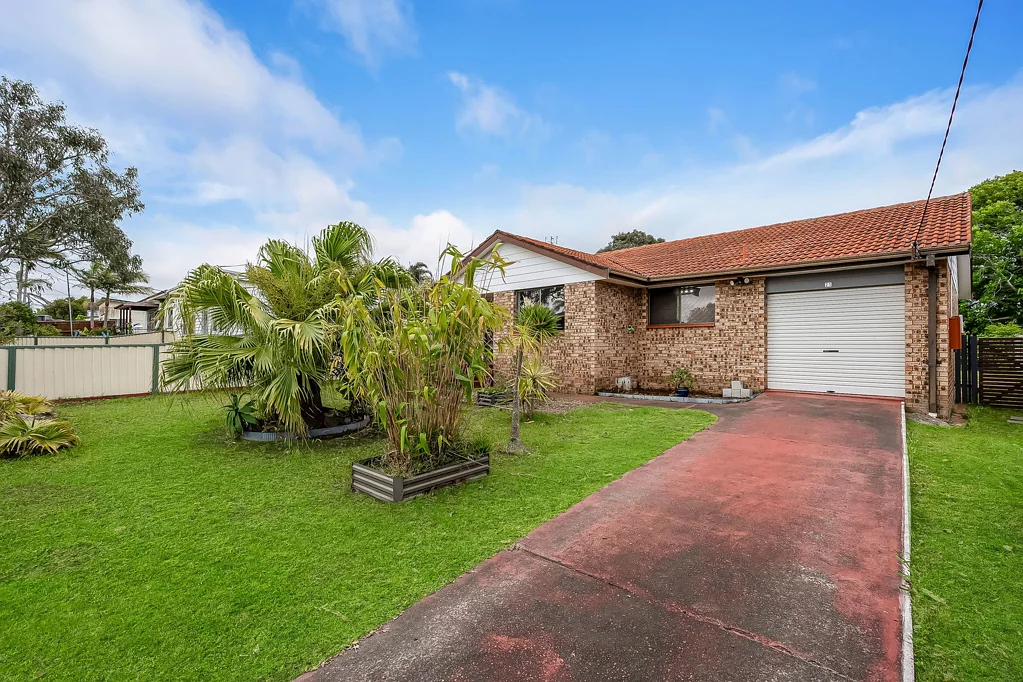 21 Coraldeen Avenue, Gorokan, NSW 2263