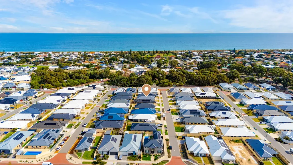 Madora Bay 3 Bedroom Entertain, Relax & Enjoy the Madora Bay Lifestyle