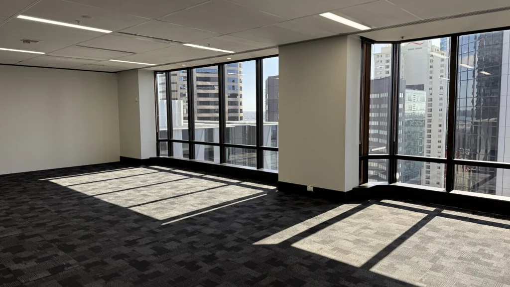 Auckland Central Walk Straight In - Office Available