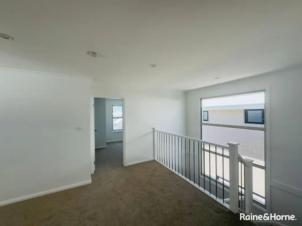 Catherine Field 5 Bedroom Architecturally Designed Hidden Gem
