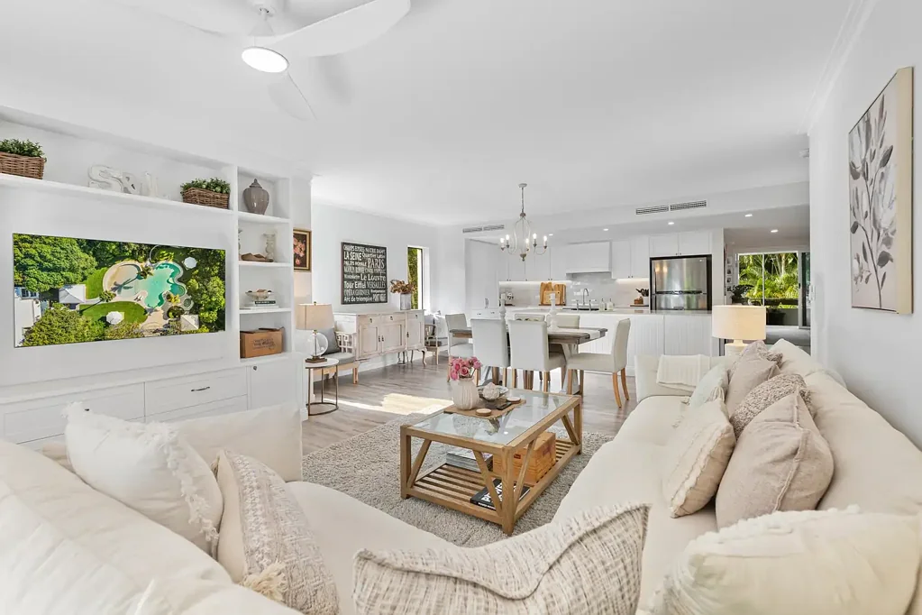 4125 Archer Hill Drive, Benowa, QLD 4217