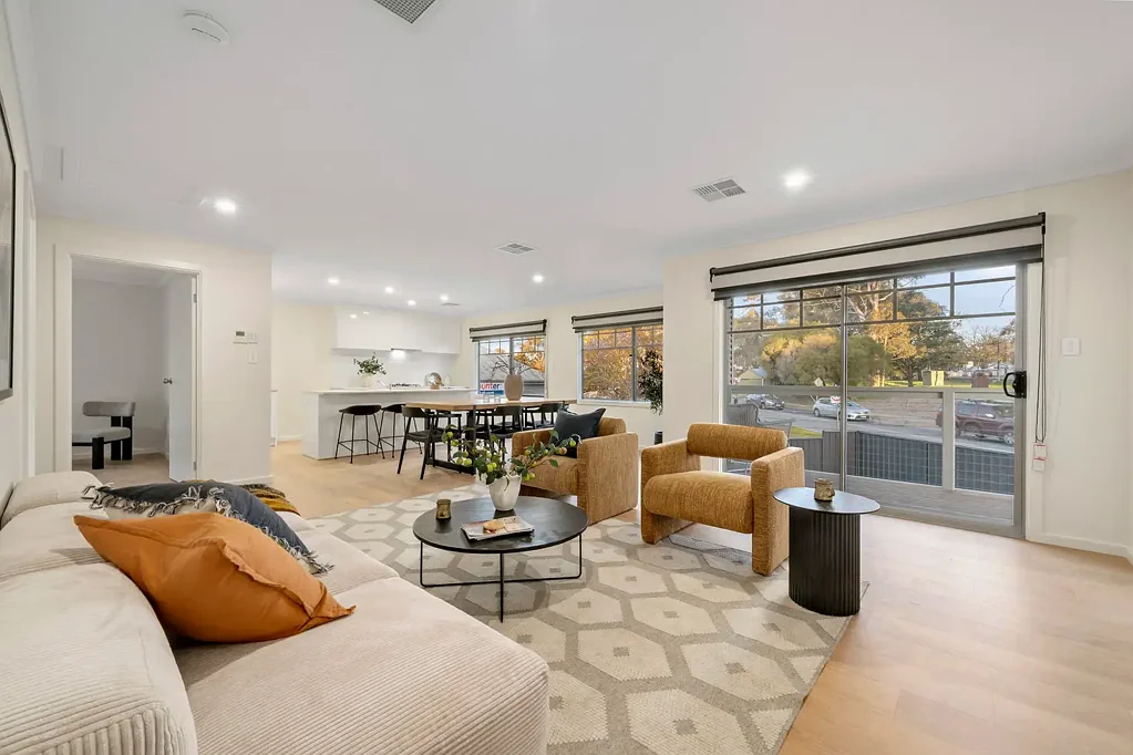 Mount Barker 5房  Brand New, Five Bedrooms, Central To Everything!
