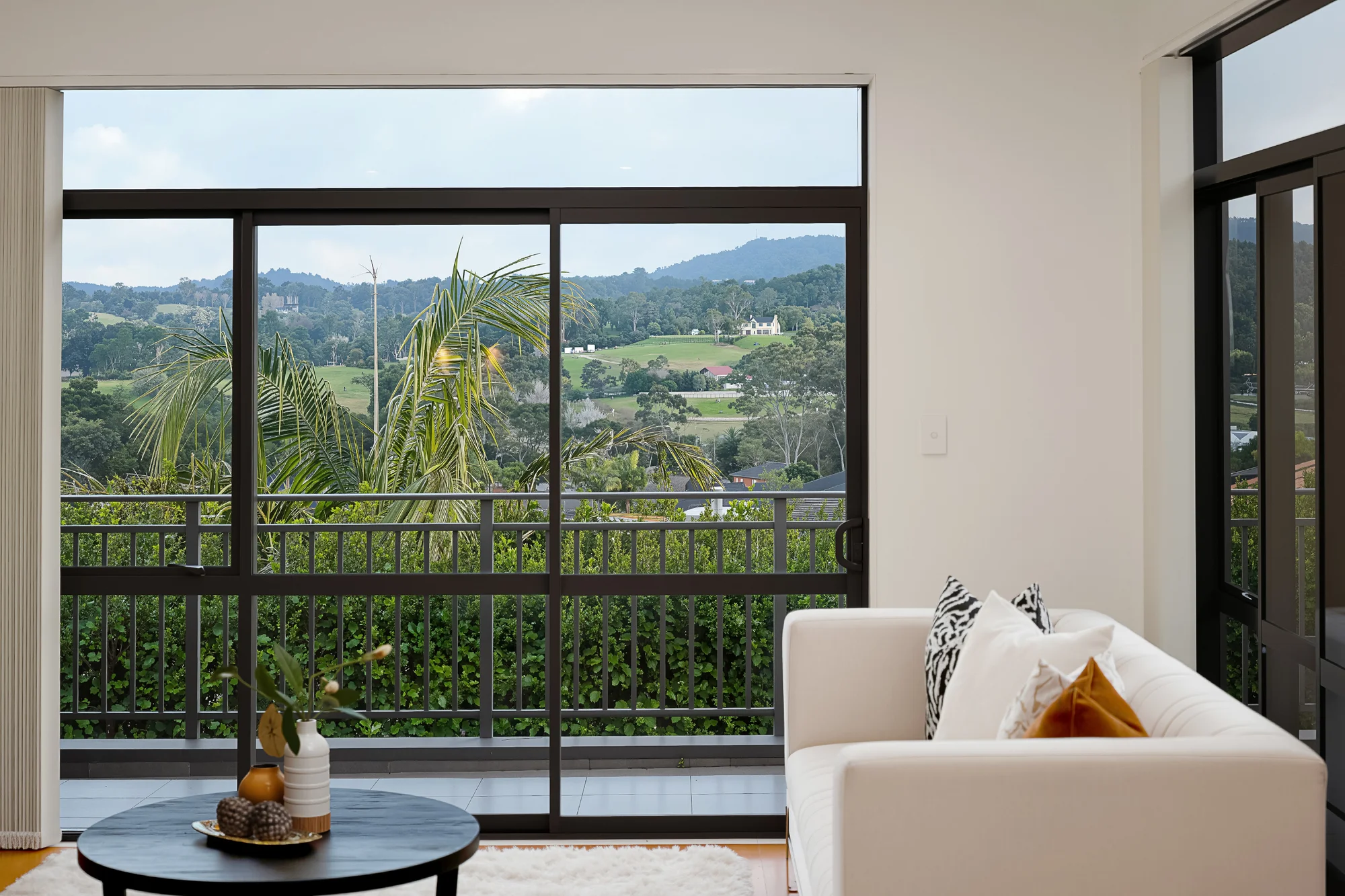 Henderson 4Habitaciones Where Every Day Feels Like a Retreat