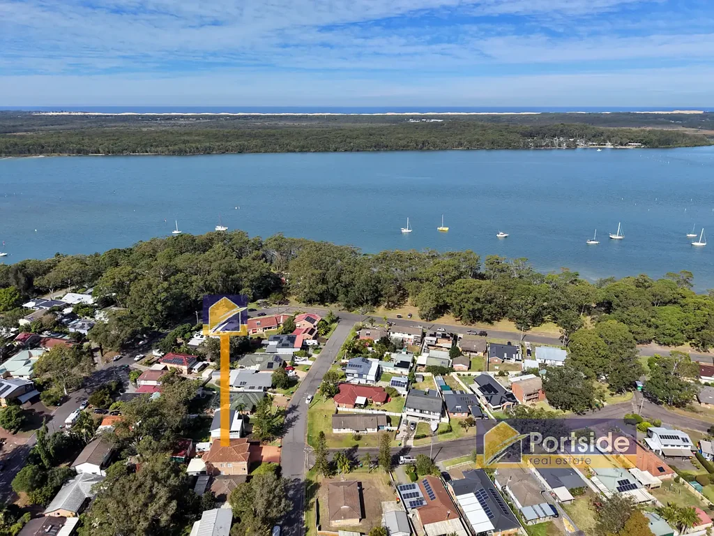 Lemon Tree Passage 4房  Spacious Family Home with Large Shed in a Superb Location