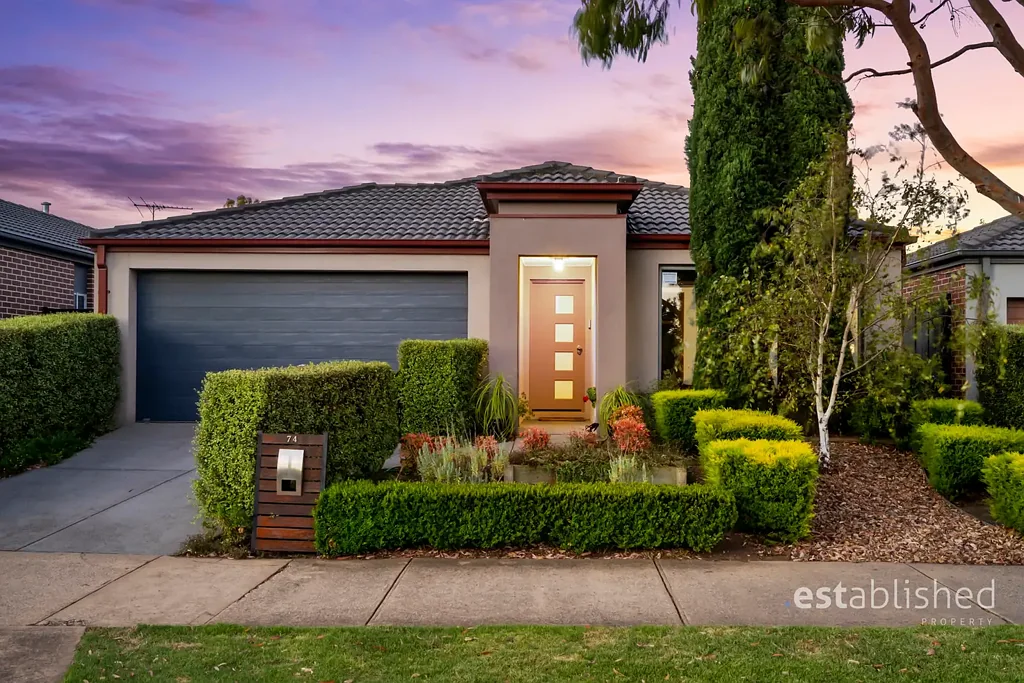 74 Tom Roberts Parade, Point Cook, VIC 3030