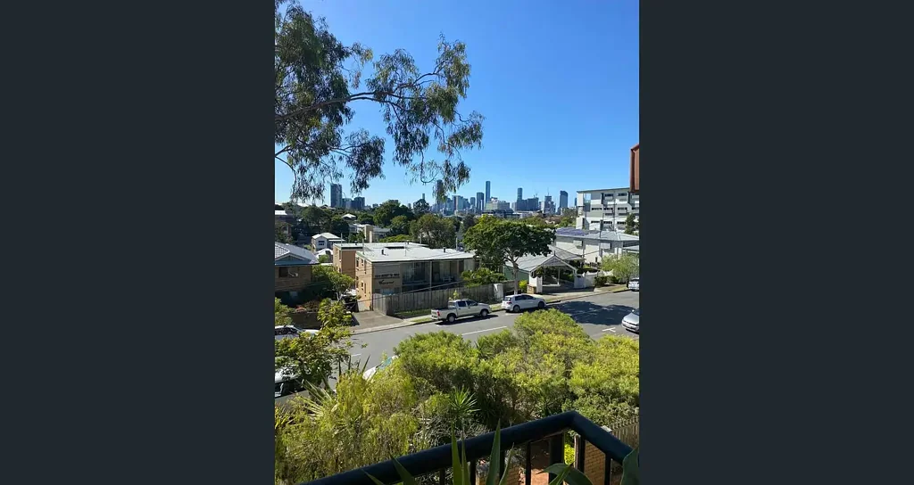 Full city views from Auchenflower