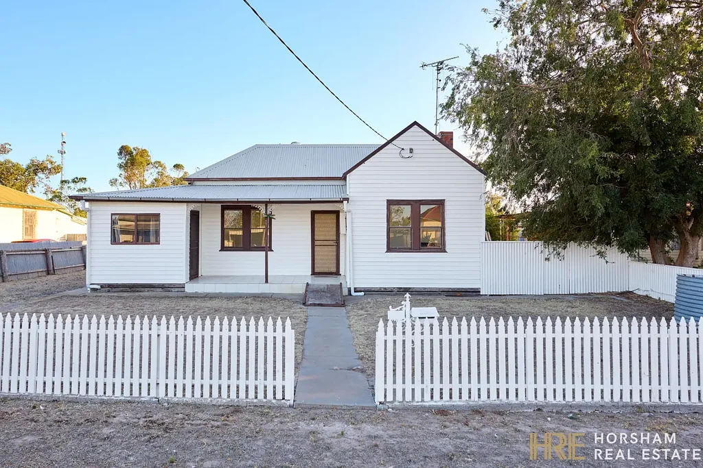 Jeparit 3 Bedroom Complete renovations and Profit.