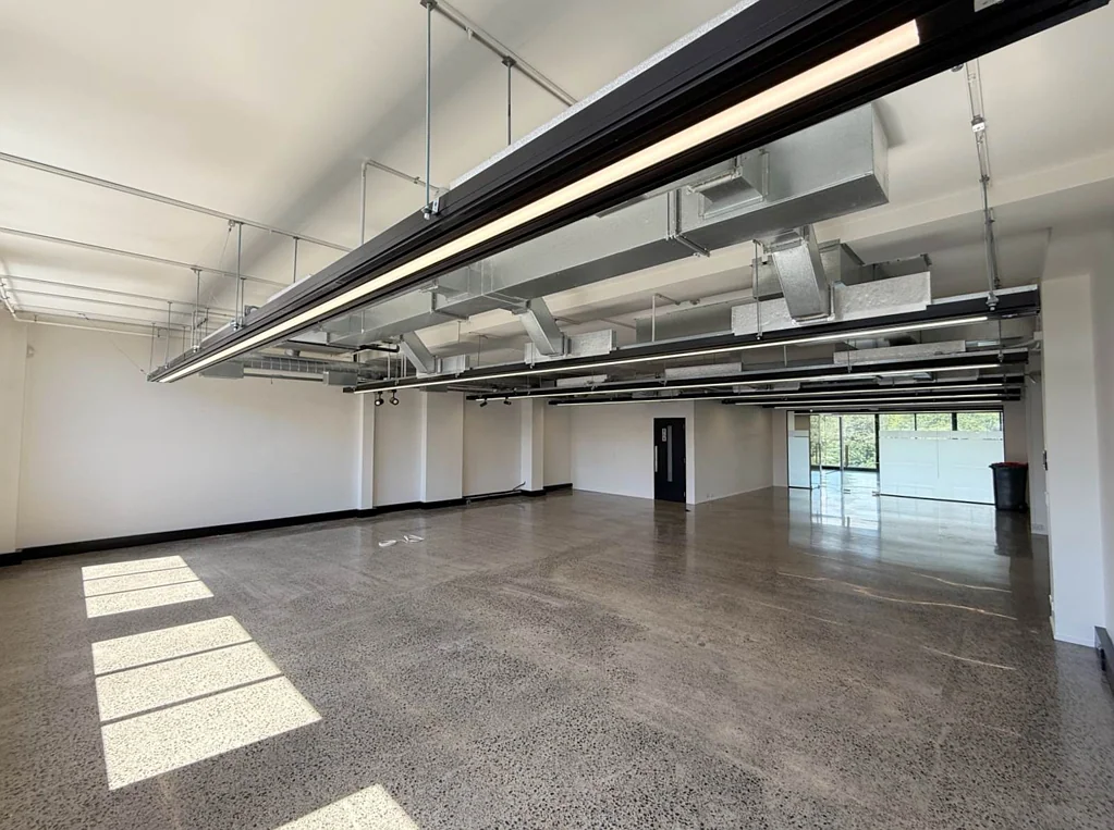 Parnell BEAUTIFUL OFFICE WITH DECK + VIEWS