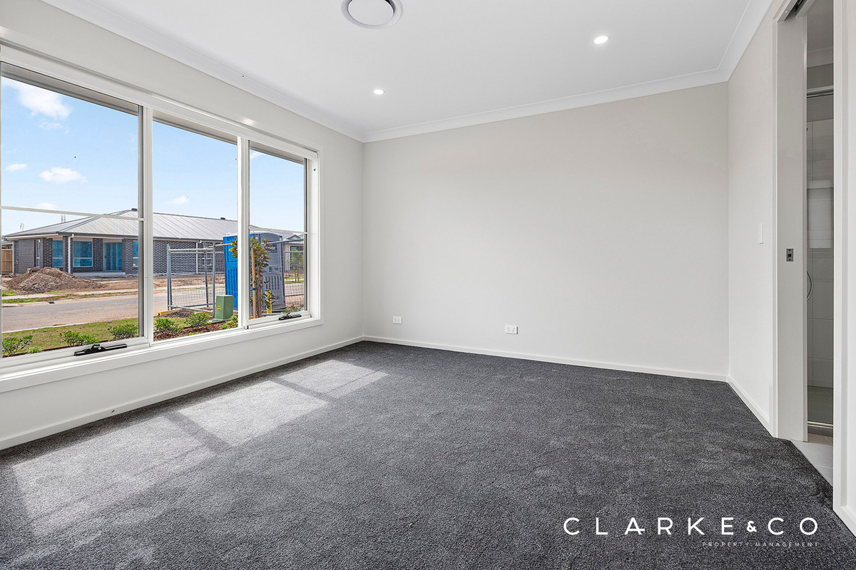 6 MARLOWE AV, ANAMBAH NSW 2320, 0房, 0浴, House