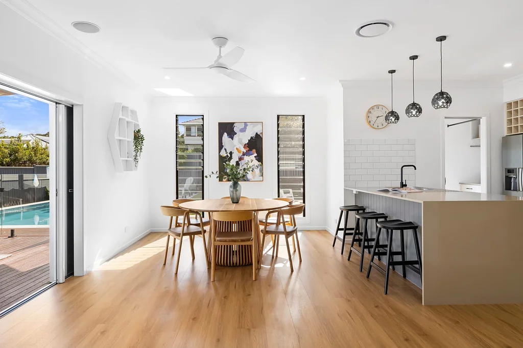 Ashgrove 5房 Ashgrove 完美家庭住宅 The Complete Ashgrove Family Home