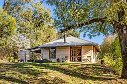 69 Bonython Road, Summertown