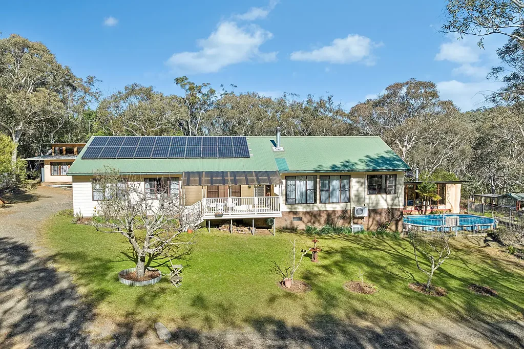 Woodford 3 Bedroom This special sanctuary and retreat will transform your lifestyle