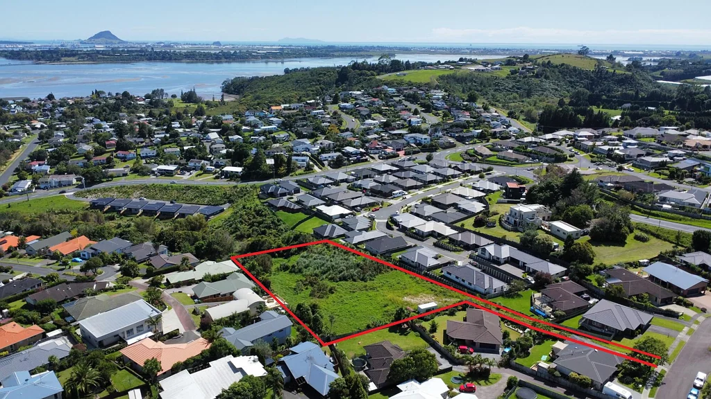 Welcome Bay Offering Endless Possibilities'