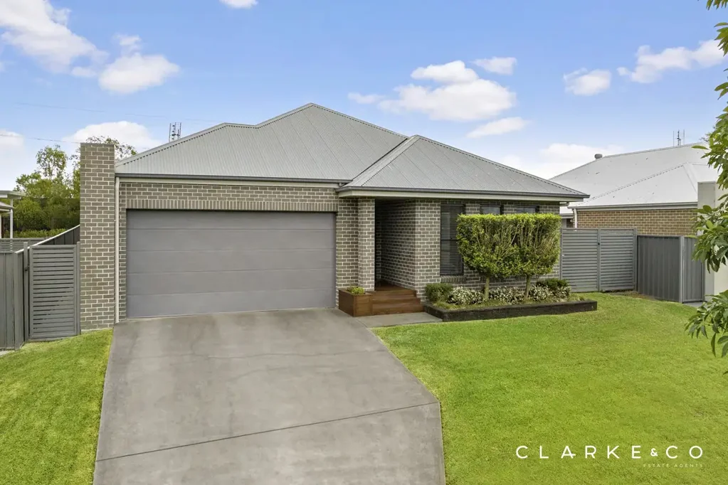 Bolwarra Heights 4房  A BEAUTIFULLY APPOINTED FAMILY HOME READY TO ENJOY!