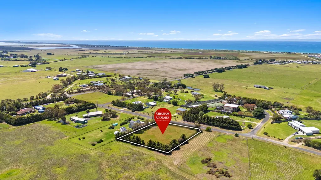 Seaspray One Acre Beach Block Ready For You!